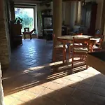 Stone In Gospodarstwo wiejskie Moie