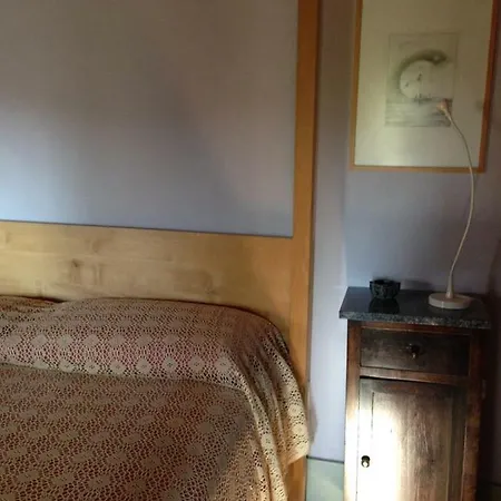 乡村民宿 Stone In Moie